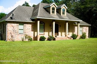 14254 Vidalia Road, Pass Christian, MS 39571