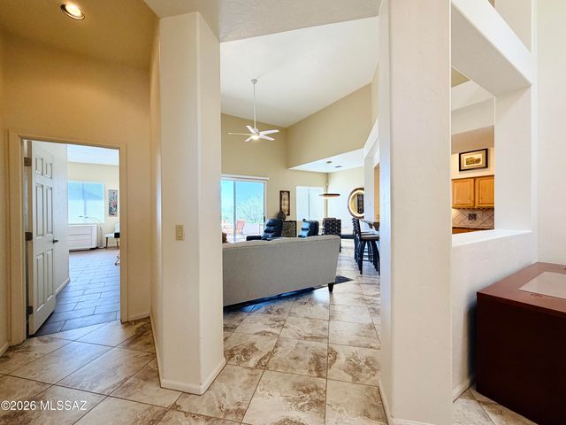 1465 W Bridalveil Place, Tucson, AZ 85737