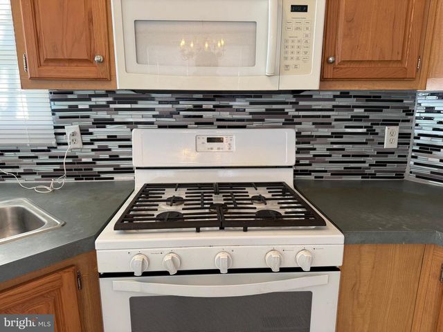 44 HITCH POND CIR, Seaford, DE 19973