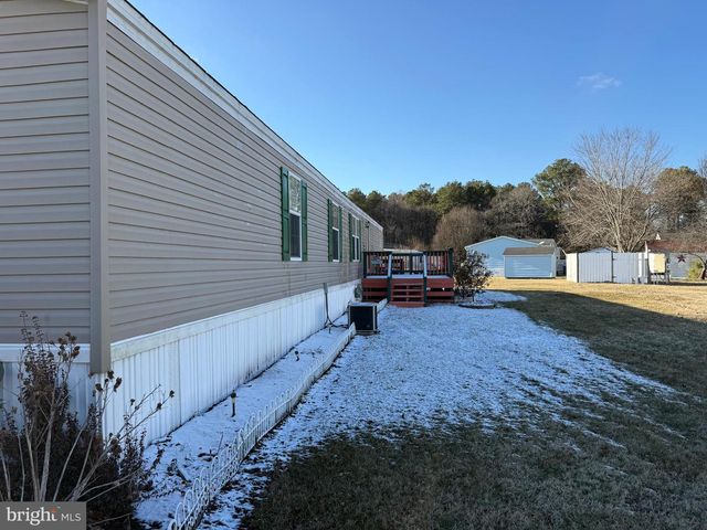 44 HITCH POND CIR, Seaford, DE 19973