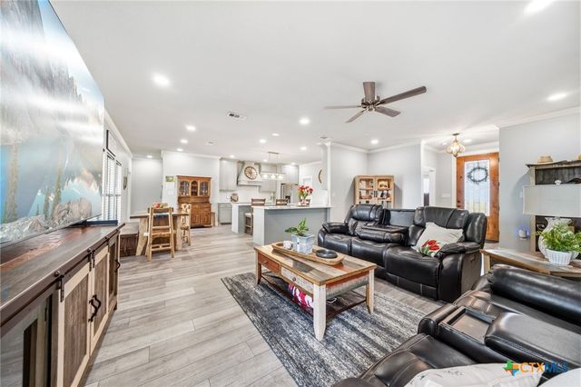 1227 Alexander Road, Moody, TX 76557