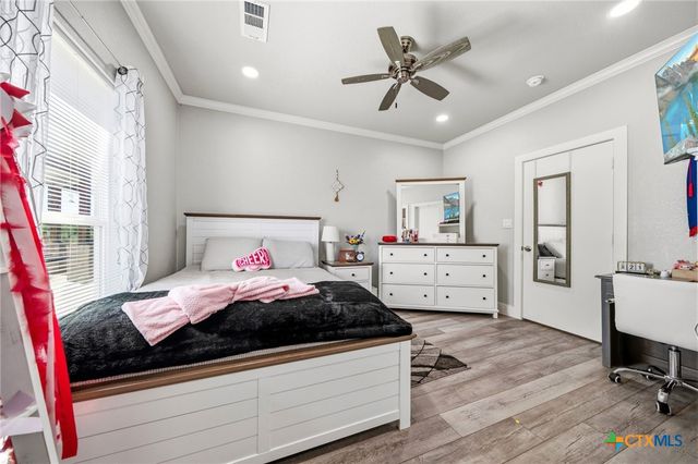 1227 Alexander Road, Moody, TX 76557