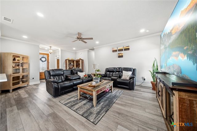 1227 Alexander Road, Moody, TX 76557