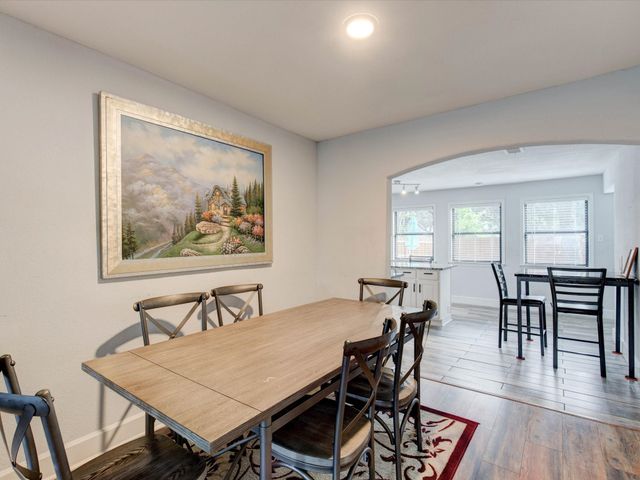 2801 W Biddison Street, Fort Worth, TX 76109