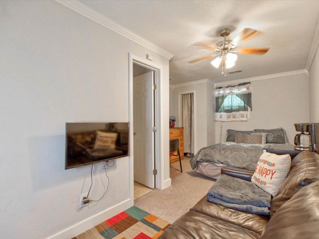 2801 W Biddison Street, Fort Worth, TX 76109