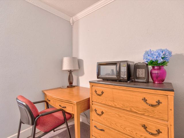 2801 W Biddison Street, Fort Worth, TX 76109