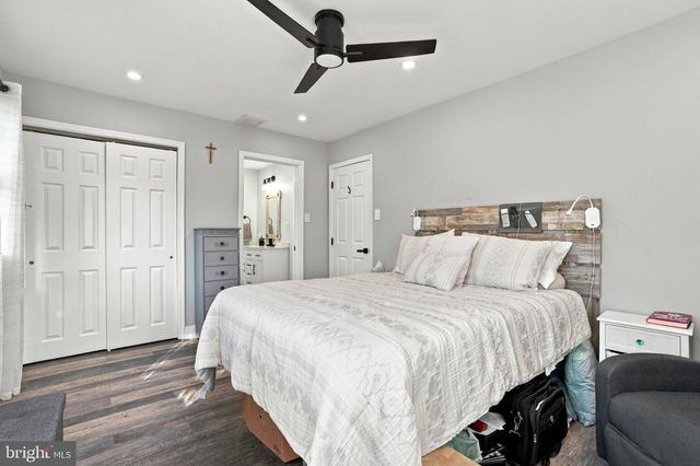 12 NETTLETREE LN, Levittown, PA 19054