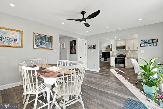 12 NETTLETREE LN, Levittown, PA 19054