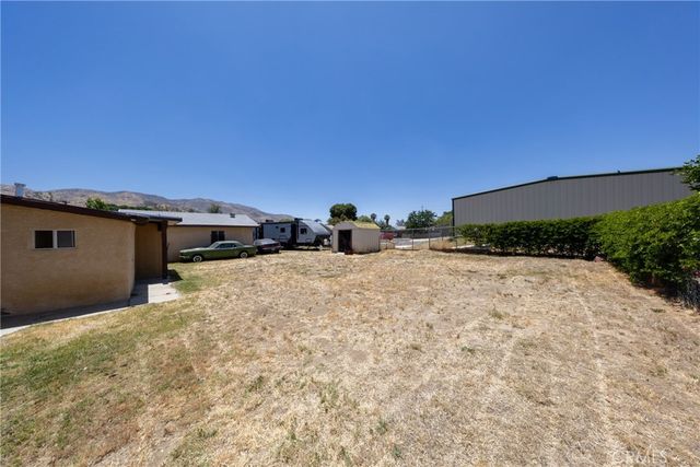 523 S Florida, Banning, CA 92220