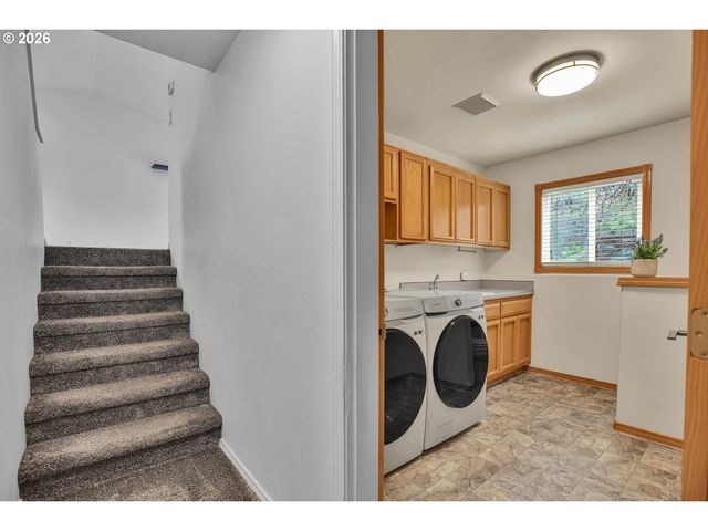 16610 Se HAROLD Ave, Milwaukie, OR 97267