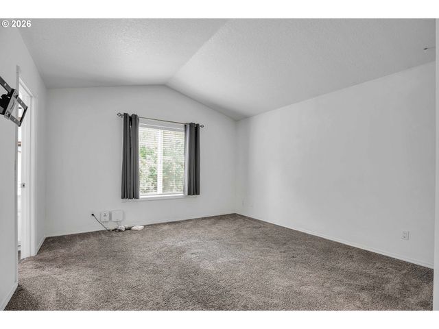 16610 Se HAROLD Ave, Milwaukie, OR 97267