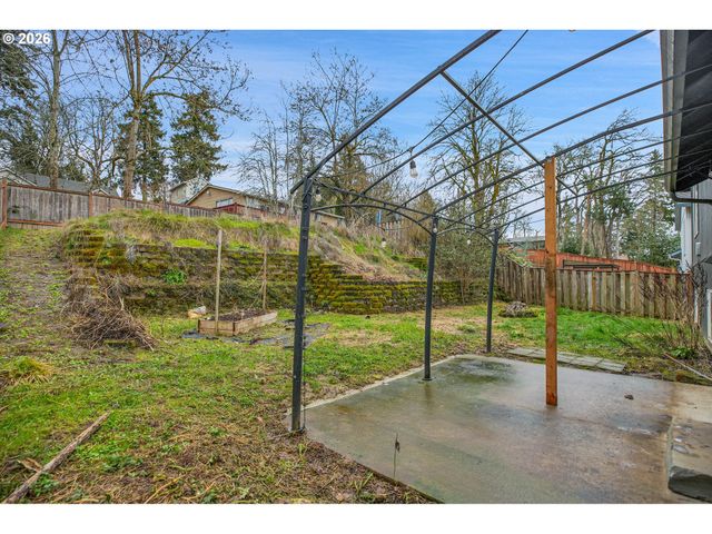 16610 Se HAROLD Ave, Milwaukie, OR 97267
