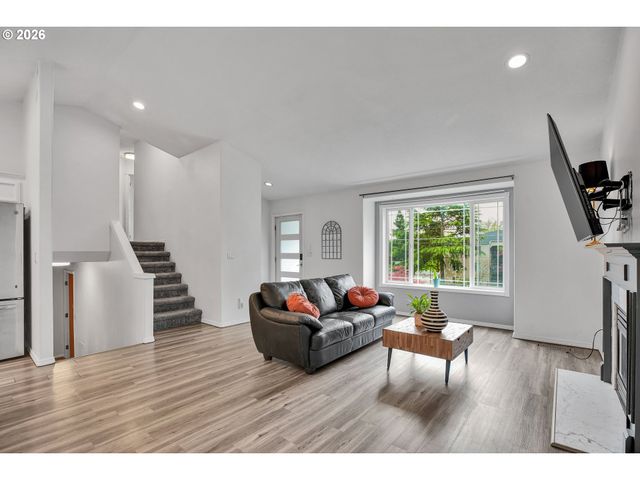 16610 Se HAROLD Ave, Milwaukie, OR 97267
