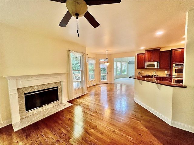 1883 Brackendale Road, Kennesaw, GA 30152