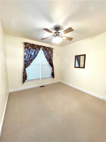 1883 Brackendale Road, Kennesaw, GA 30152