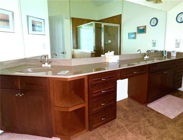 1883 Brackendale Road, Kennesaw, GA 30152