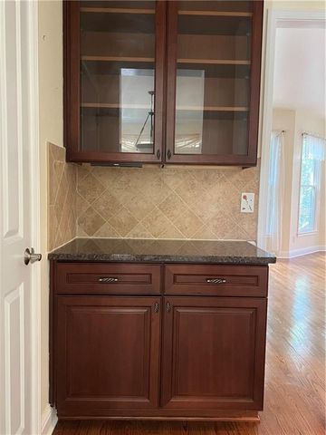 1883 Brackendale Road, Kennesaw, GA 30152