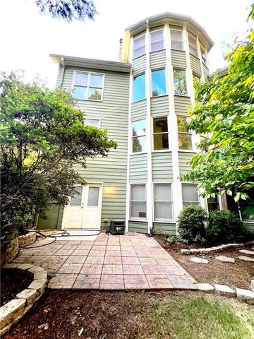 1883 Brackendale Road, Kennesaw, GA 30152
