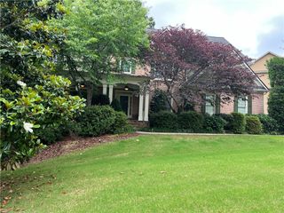 1883 Brackendale Road, Kennesaw, GA 30152