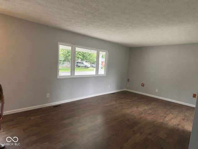 815 Alden, Fortville, IN 46040