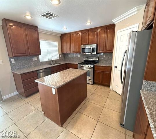 5565 Golden Palms Court, Las Vegas, NV 89148