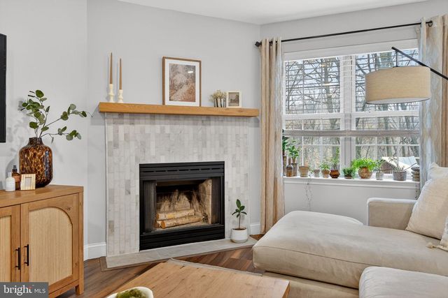 304 TREETOPS CT, Lancaster, PA 17601