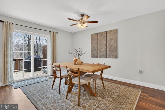 304 TREETOPS CT, Lancaster, PA 17601