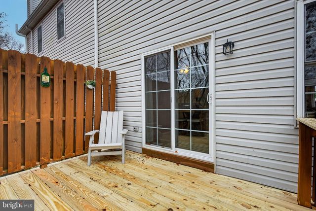 304 TREETOPS CT, Lancaster, PA 17601