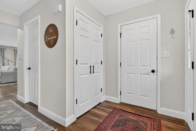 304 TREETOPS CT, Lancaster, PA 17601