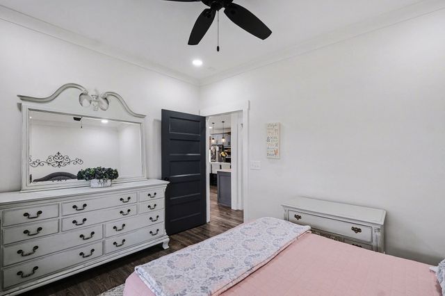 1801 Twin Caves Dr, Lewisburg, TN 37091