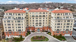 10 Byron Place 512, Larchmont, NY 10538