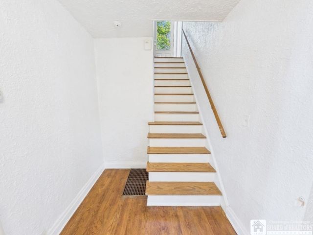 7 Stewart Avenue, Jamestown, NY 14701