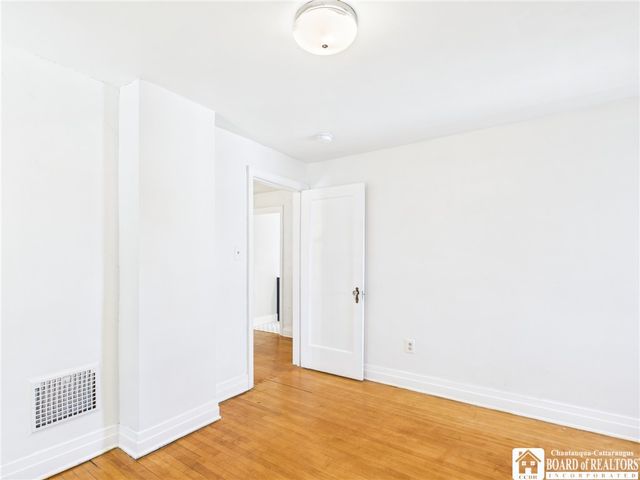 7 Stewart Avenue, Jamestown, NY 14701