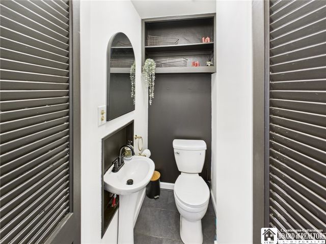 7 Stewart Avenue, Jamestown, NY 14701