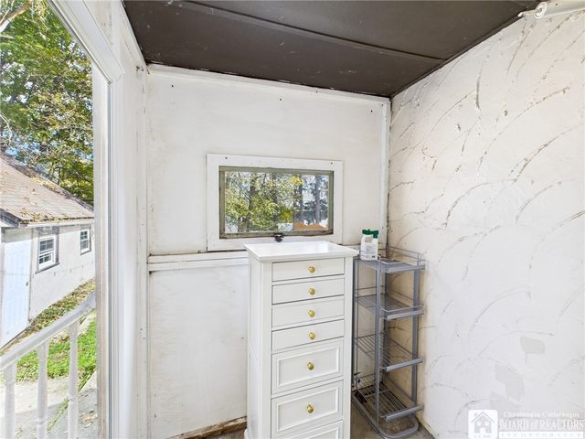 7 Stewart Avenue, Jamestown, NY 14701