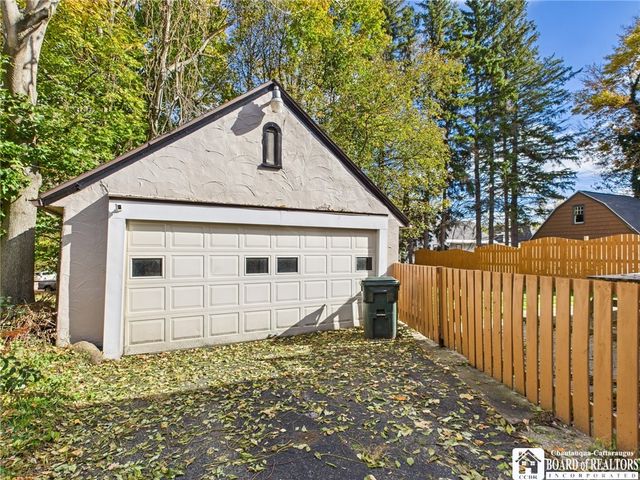 7 Stewart Avenue, Jamestown, NY 14701