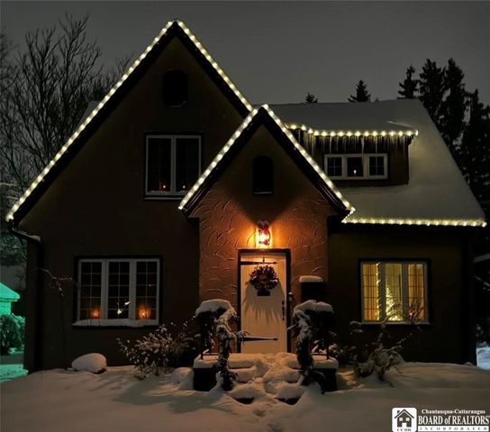 7 Stewart Avenue, Jamestown, NY 14701