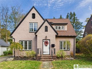 7 Stewart Avenue, Jamestown, NY 14701