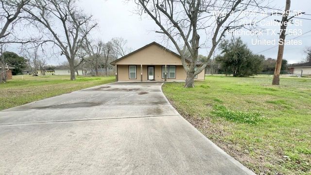 7017 Caldwell Road, Hitchcock, TX 77563