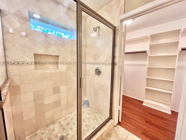 7017 Caldwell Road, Hitchcock, TX 77563