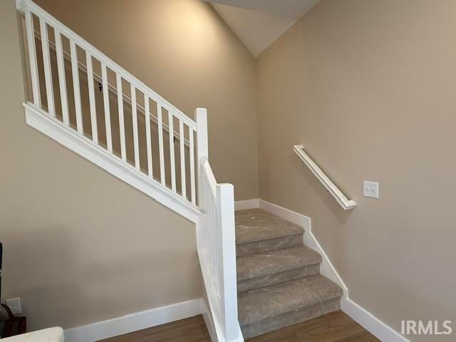 1318 S Parks Edge Road, Bloomington, IN 47401