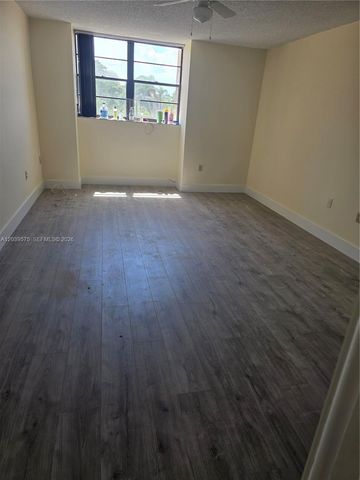 10985 SW 107th Street 312, Miami, FL 33176