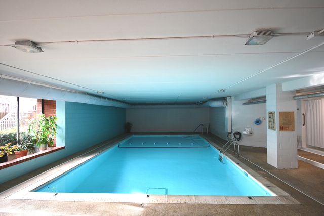 1S045 Spring Road H2, Oakbrook Terrace, IL 60181