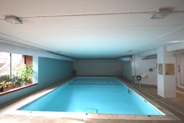 1S045 Spring Road H2, Oakbrook Terrace, IL 60181