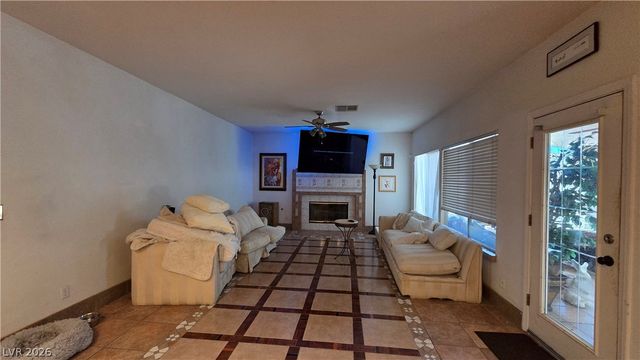 884 East Robindale Road, Las Vegas, NV 89123