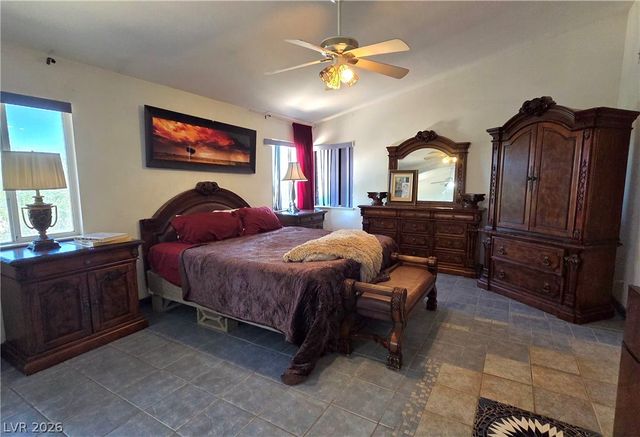 884 East Robindale Road, Las Vegas, NV 89123