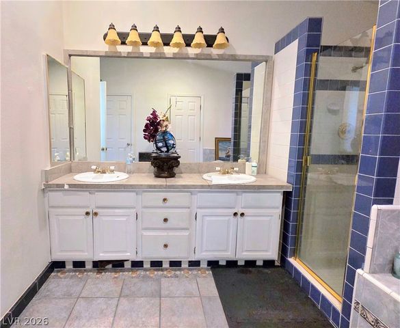884 East Robindale Road, Las Vegas, NV 89123