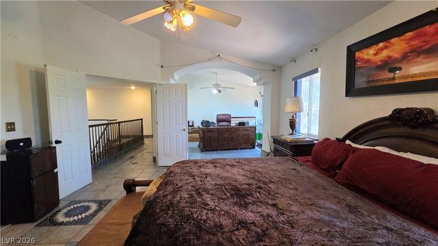 884 East Robindale Road, Las Vegas, NV 89123