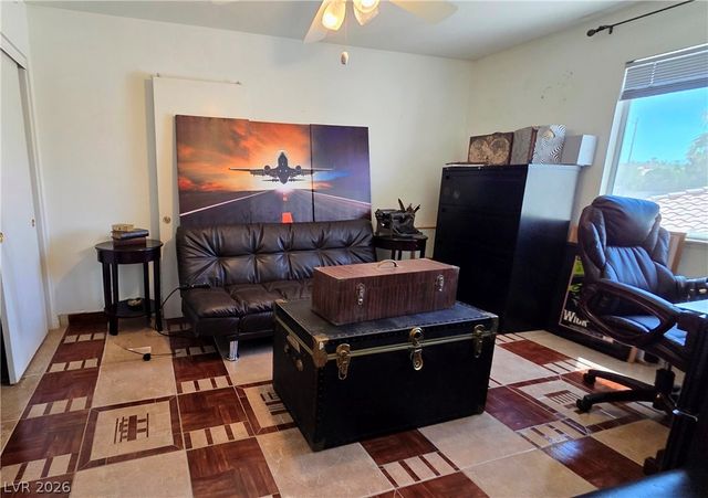 884 East Robindale Road, Las Vegas, NV 89123
