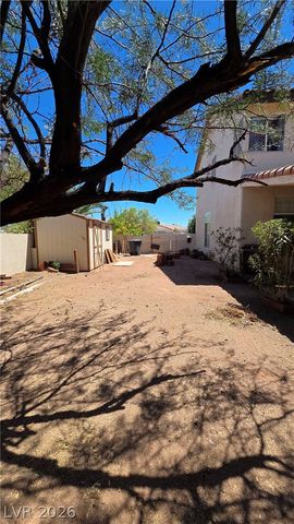 884 East Robindale Road, Las Vegas, NV 89123